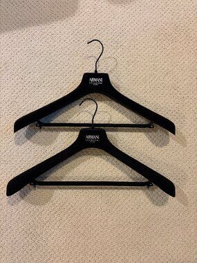Hangers Armani Collezioni Velvet for suits. set of 2